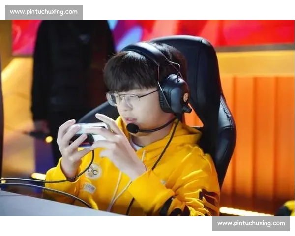 飞牛夏洛特 8-0-8 超神！MVP 统治级表现助 QG 零封 WE